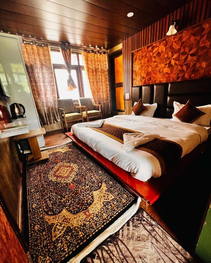 Lands End Resort Anantnag Exterior photo